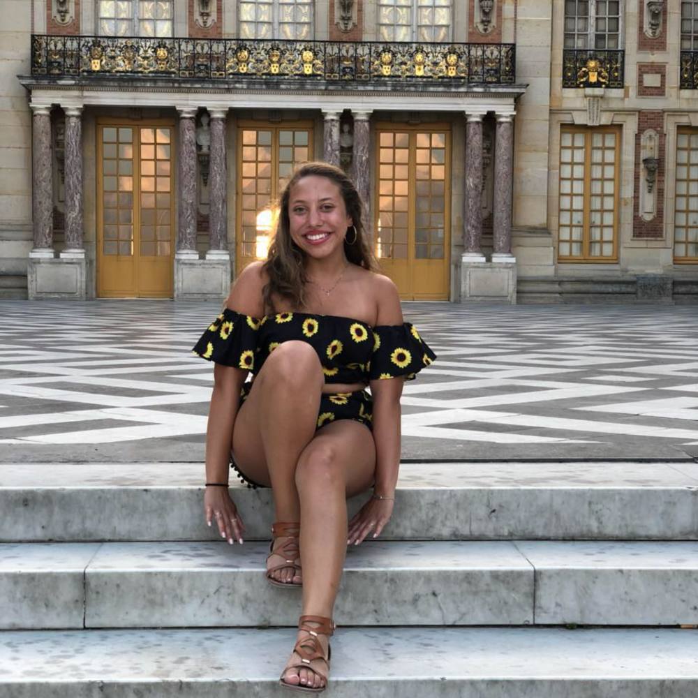 Meet your Posher, Rachel